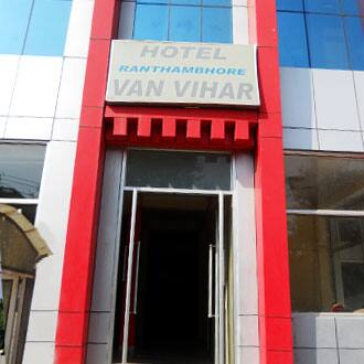 Hotel Ranthambhore Van Vihar, Ranthambore 1